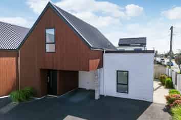 2/34 Blackburn Street, Frankton