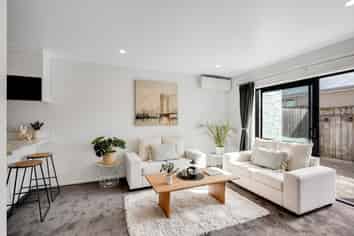 2/34 Blackburn Street, Frankton