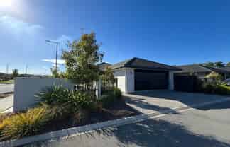 33 Camberley Road, Richmond