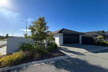 33 Camberley Road, Richmond