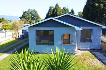 445 Abel Tasman Drive, Takaka