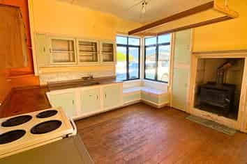 445 Abel Tasman Drive, Takaka