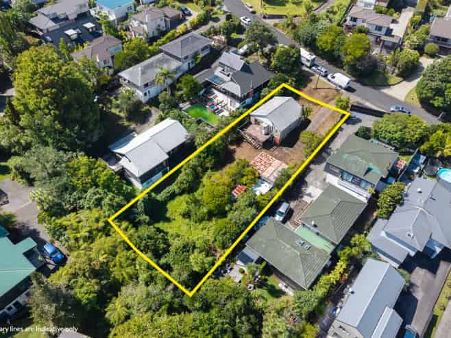 36 Heathcote Road, Castor Bay