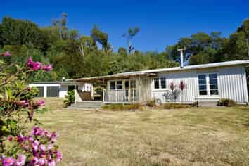 1499 Motueka Valley Highway, Ngatimoti