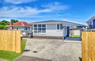 17 Oxford Road, Manurewa