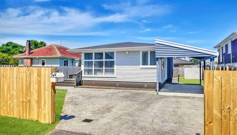 17 Oxford Road, Manurewa