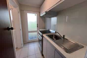 4 Pakira Avenue, Glendene