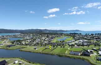 330 Harbour Drive East, Matarangi