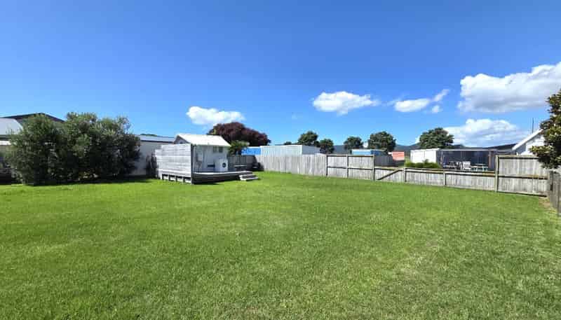 181 Rangiora Crescent, Matarangi
