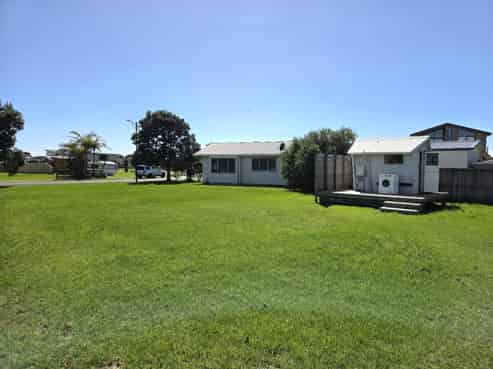 181 Rangiora Crescent, Matarangi