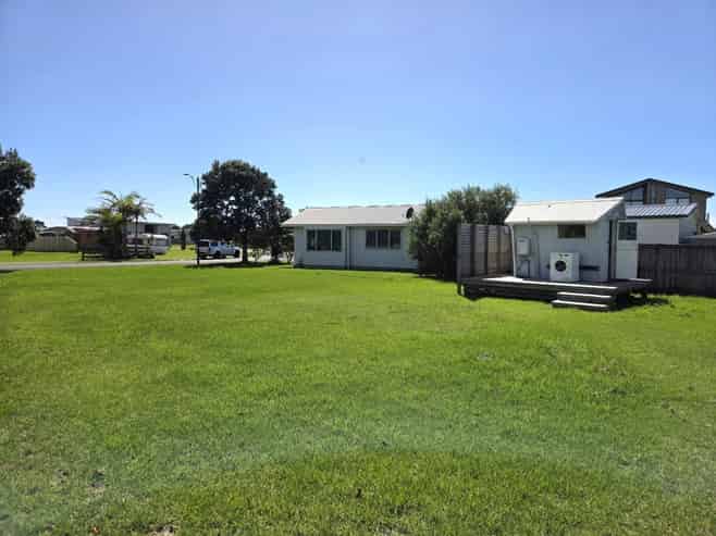 181 Rangiora Crescent, Matarangi