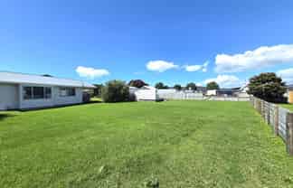 181 Rangiora Crescent, Matarangi