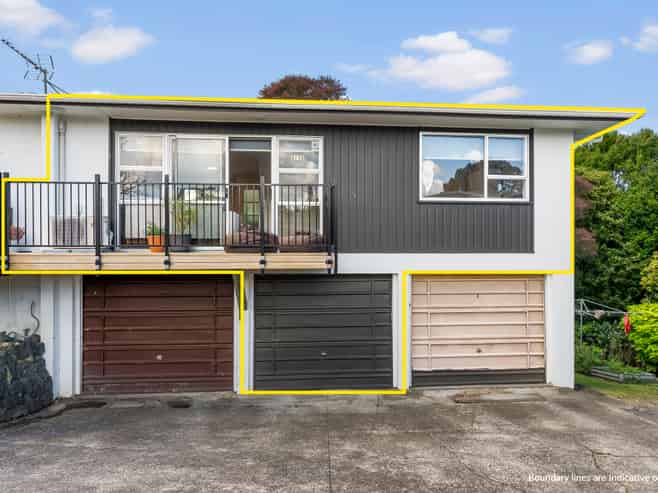 3/15 Trojan Crescent, New Lynn