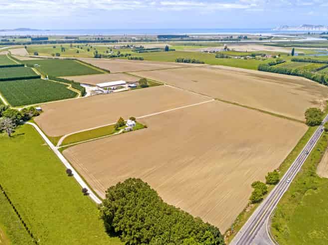 767A Wharerata Road, Manutuke