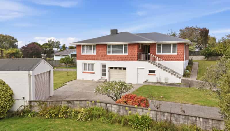 14 Johnston Crescent, Hillcrest