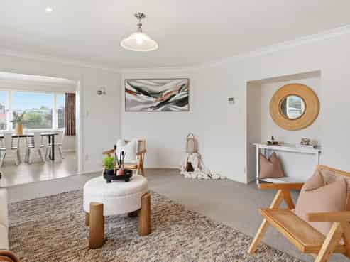 14 Johnston Crescent, Hillcrest