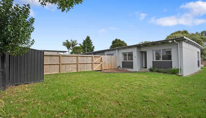 4/35 Riversdale Road, Avondale