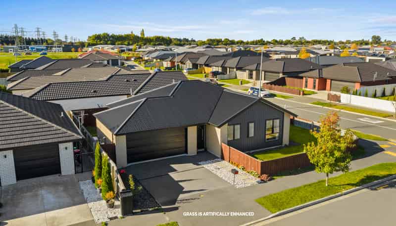 26 Stud Road, Yaldhurst