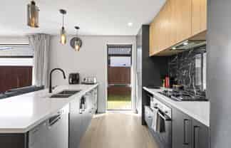 26 Stud Road, Yaldhurst