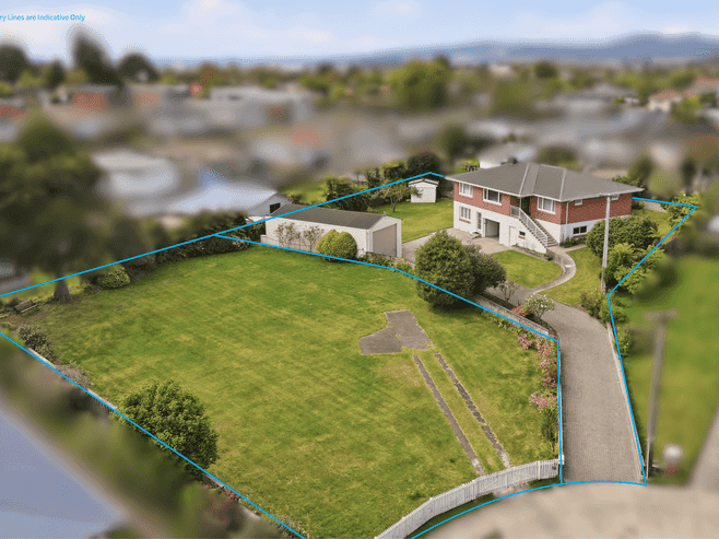 12 Johnston Crescent, Hillcrest