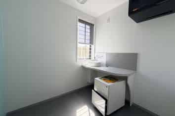 Pharmacy opportunity in established medical hub