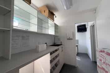 Pharmacy opportunity in established medical hub