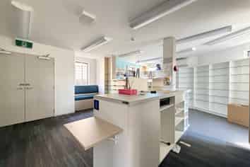 Pharmacy opportunity in established medical hub