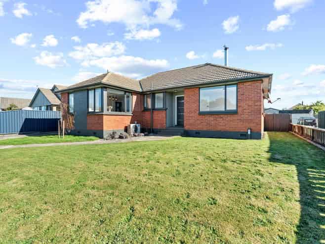 58 Conway Crescent, Glengarry