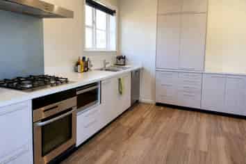 9 Bould Street, Johnsonville