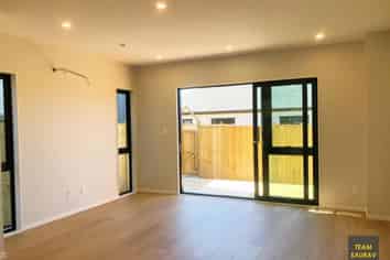 18 Waimarie Drive, Karaka