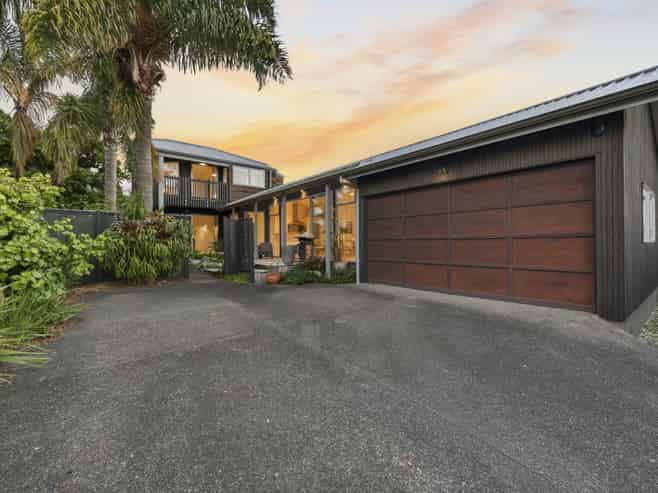 22A Walker Road, Point Chevalier