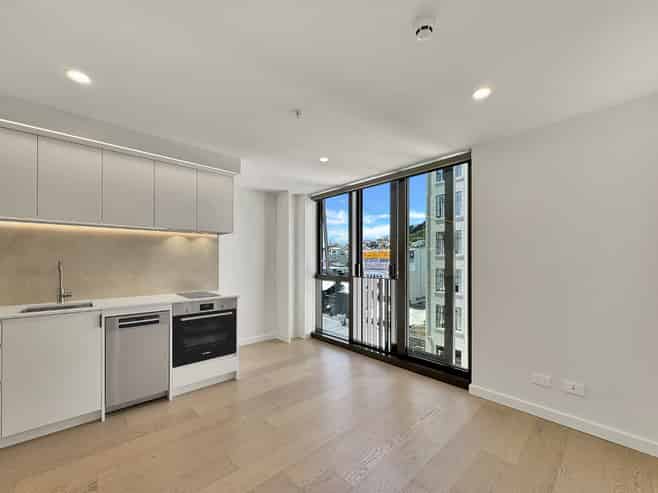 504/10 Alpha Street, Te Aro