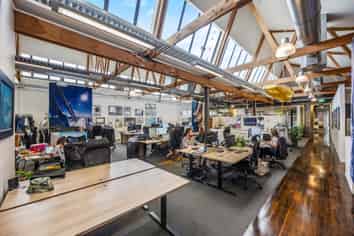 CHARACTER MORNINGSIDE OFFICE
