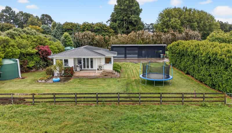 61 Boord Crescent, Kumeu