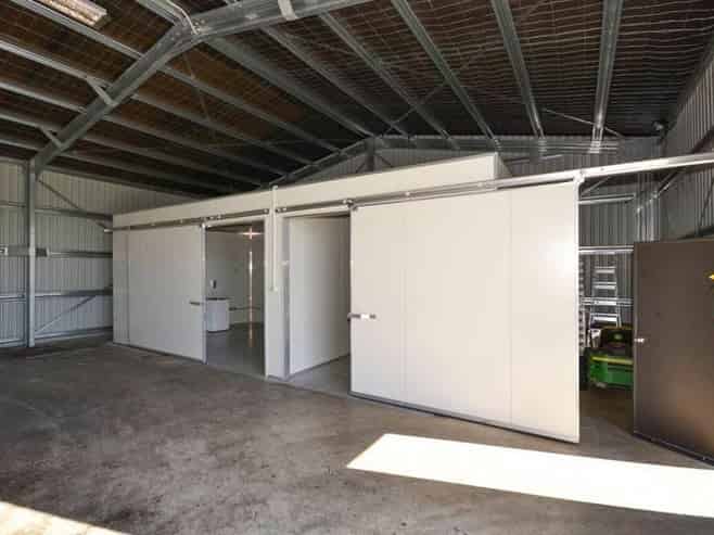 QUALITY SHED WITH YARD AND CHILLER ROOMS
