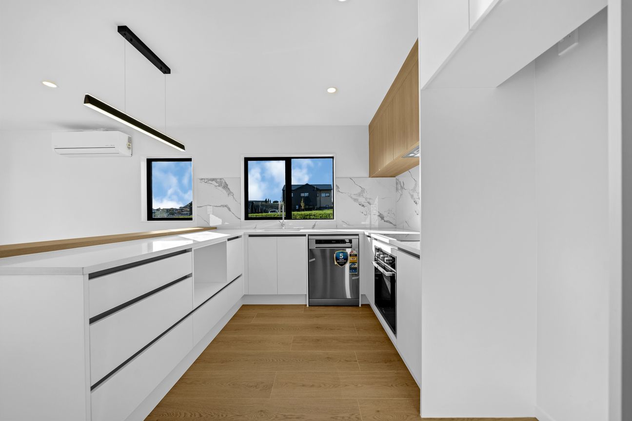 Brand New Elegance with Modern Lifestyle Appeal - Aanzicht 5