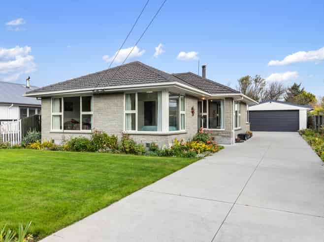 113 Beach Road, North New Brighton