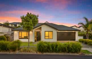 25 Jeroboam Loop, Kumeu