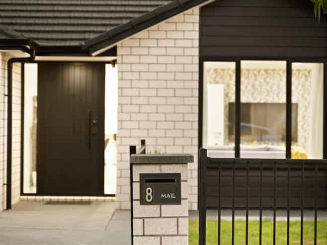 8 Kukari Close, Flagstaff