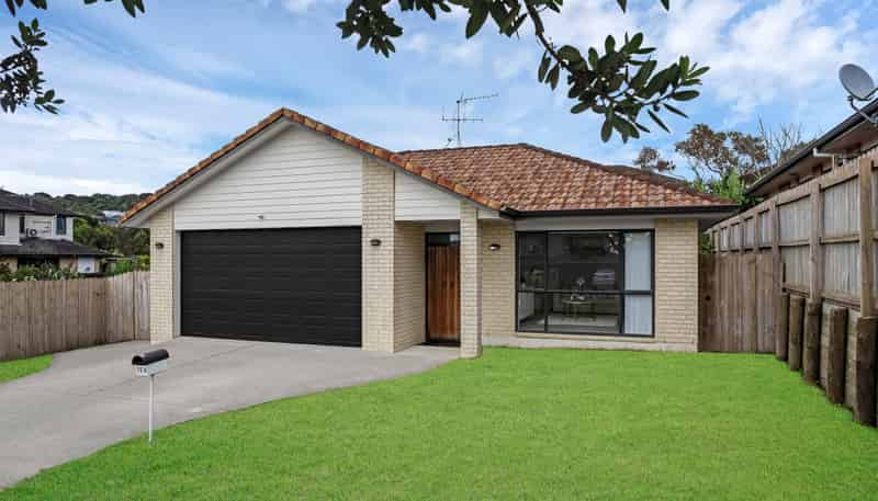 15A Thomas Road, Flat Bush