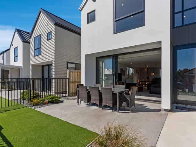 5/6 Skibbereen Drive, Halswell