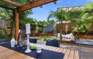 1&2/149 Eskdale Road, Birkdale