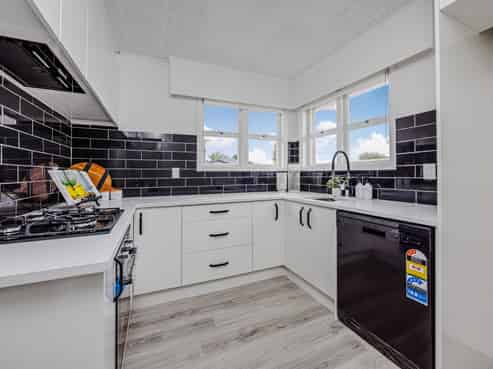 1/28 Mckean Avenue, Manurewa