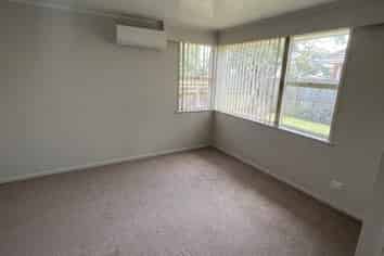 1/65 Buckland Road, Mangere East