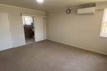 1/65 Buckland Road, Mangere East