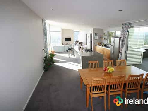 36 Millhill Lane, Huntsbury