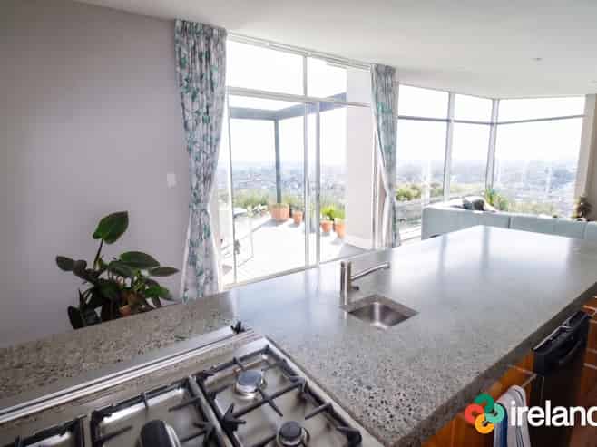 36 Millhill Lane, Huntsbury