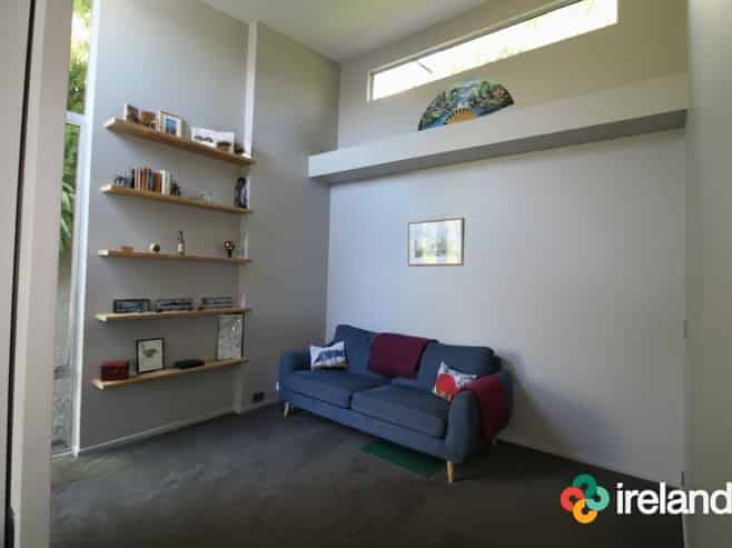 36 Millhill Lane, Huntsbury