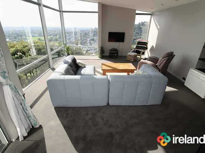 36 Millhill Lane, Huntsbury