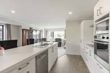 66 Shillingford Boulevard, Rolleston